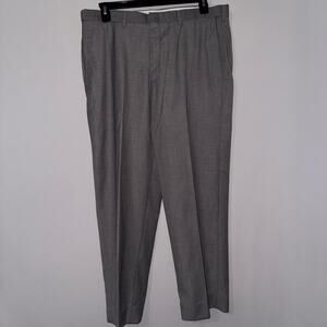 Haggar Men's Dress Pants Pleated Trousers Gray 38x32 Casual Business Formal
